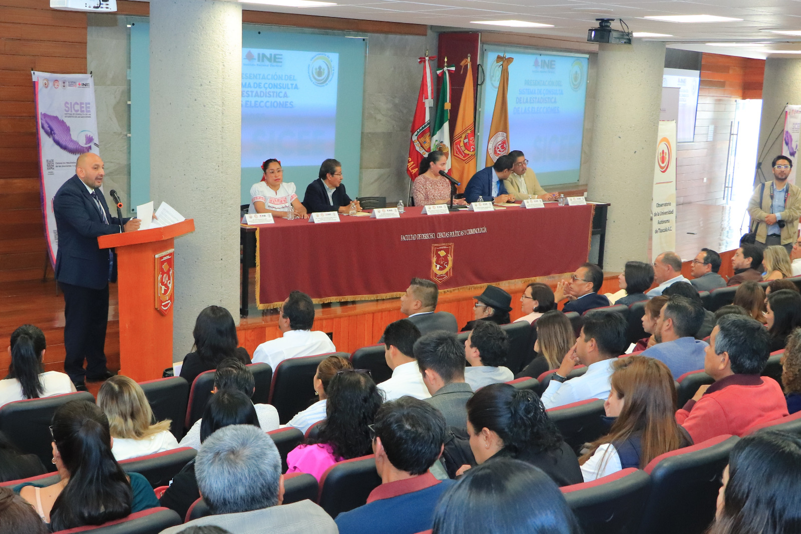 Presentaron en la UATx Sistema de Consulta de la Estadística de las Elecciones y los Conteos Censales de Participación Ciudadana 2009-2024